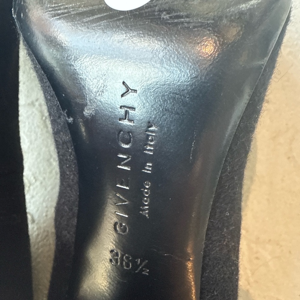 Givenchy Metallic Gold Pointed-Toe Pumps - Picture 4 of 6